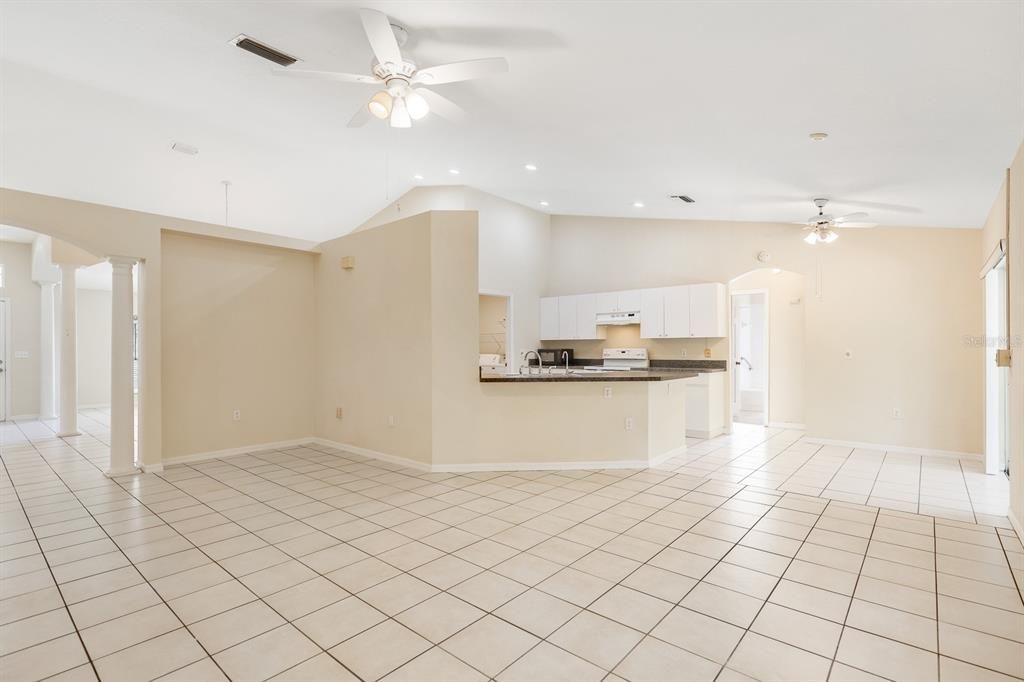 Active With Contract: $395,000 (4 beds, 2 baths, 2042 Square Feet)