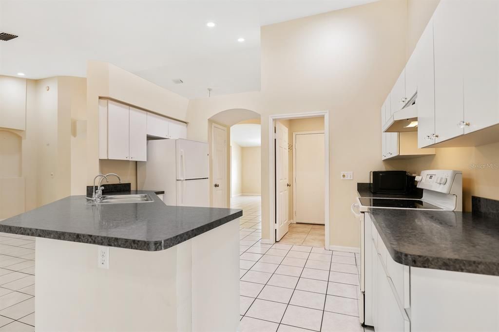 Active With Contract: $395,000 (4 beds, 2 baths, 2042 Square Feet)