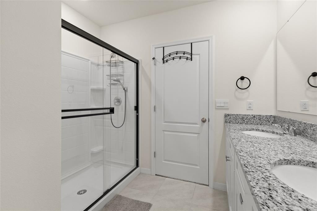 Active With Contract: $450,000 (4 beds, 2 baths, 2404 Square Feet)