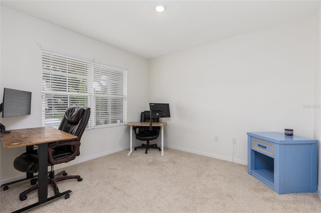 Active With Contract: $450,000 (4 beds, 2 baths, 2404 Square Feet)