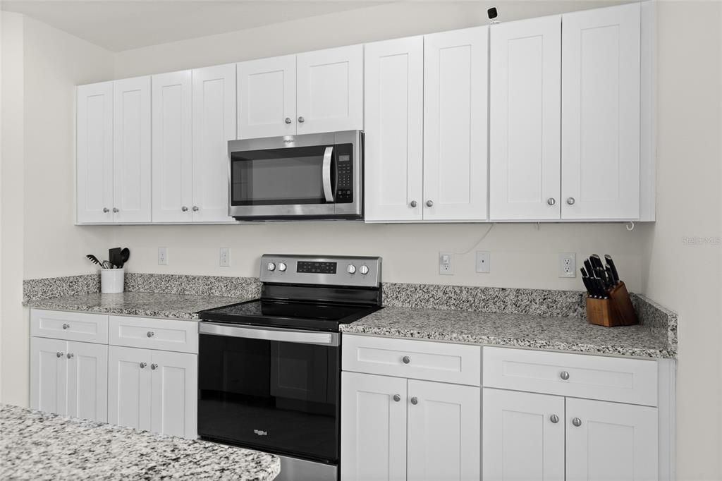 Active With Contract: $450,000 (4 beds, 2 baths, 2404 Square Feet)