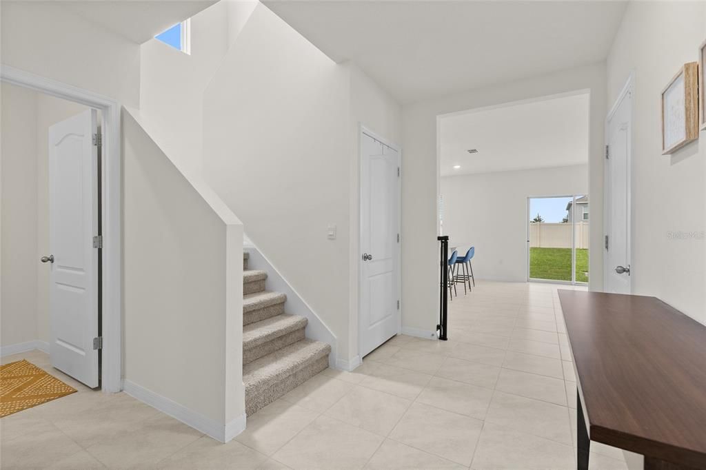 Active With Contract: $450,000 (4 beds, 2 baths, 2404 Square Feet)