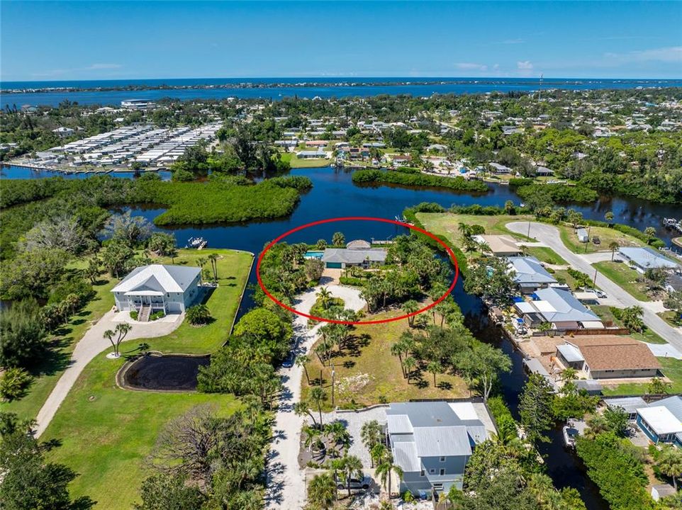 Active With Contract: $519,900 (2 beds, 2 baths, 1620 Square Feet)