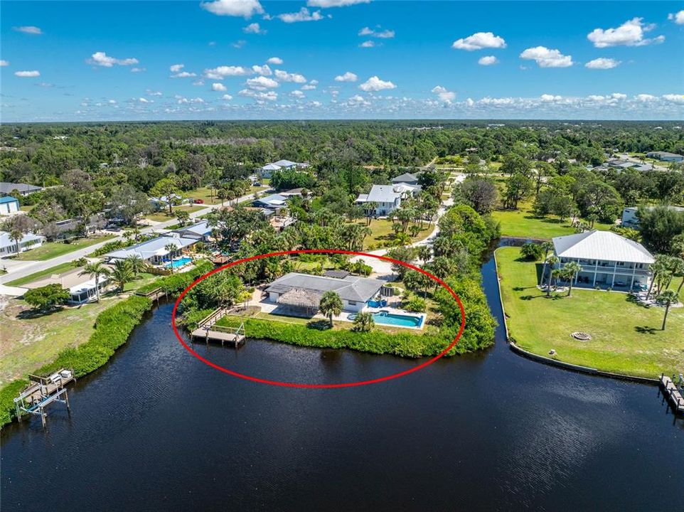 Active With Contract: $519,900 (2 beds, 2 baths, 1620 Square Feet)