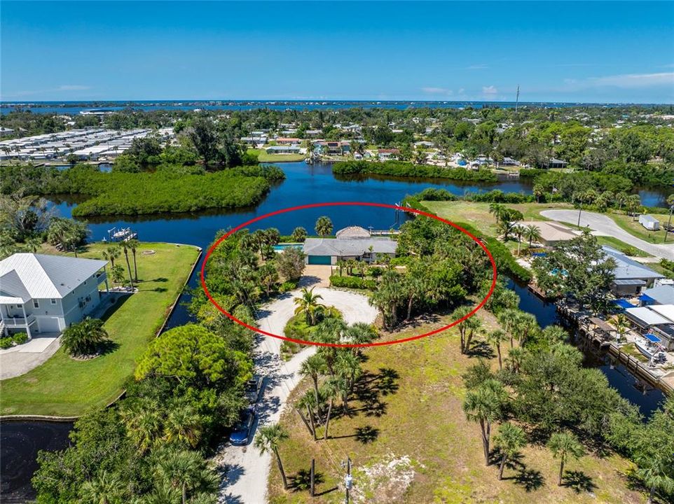 Active With Contract: $519,900 (2 beds, 2 baths, 1620 Square Feet)