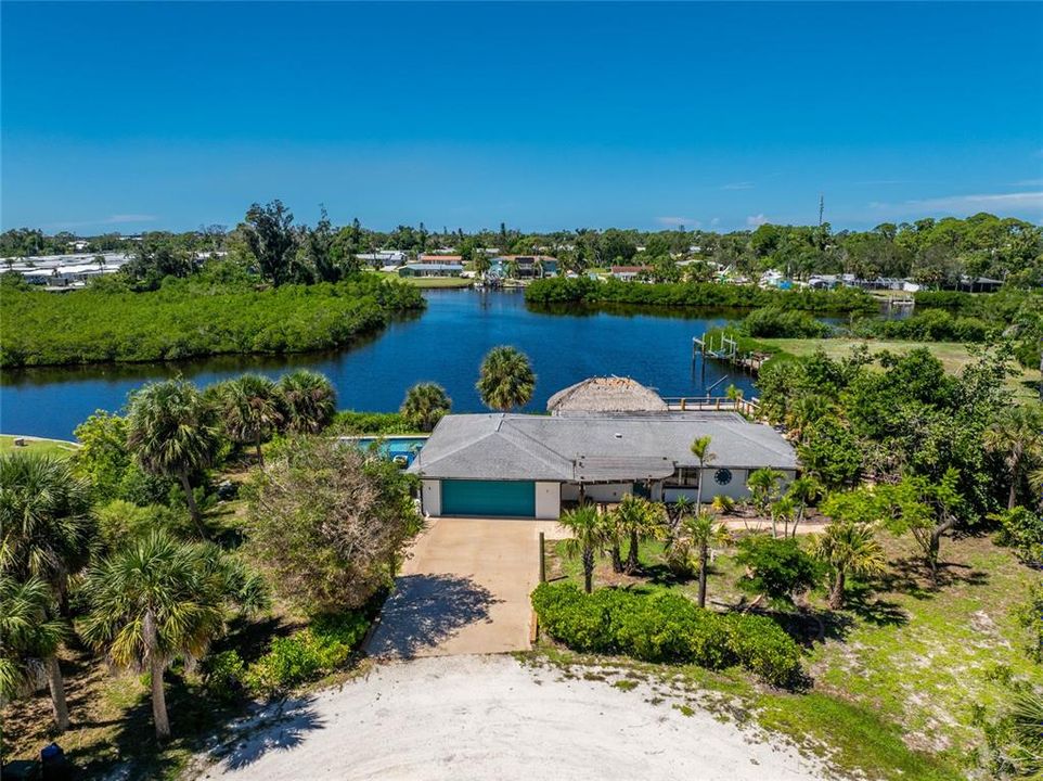 Active With Contract: $519,900 (2 beds, 2 baths, 1620 Square Feet)