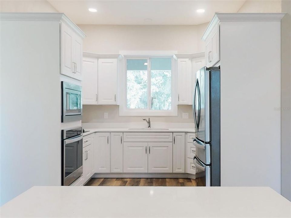 На продажу: $835,000 (3 спален, 2 ванн, 1877 Квадратных фут)