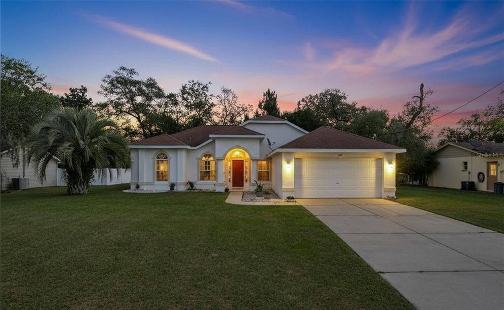 Недавно продано: $299,000 (3 спален, 2 ванн, 1698 Квадратных фут)