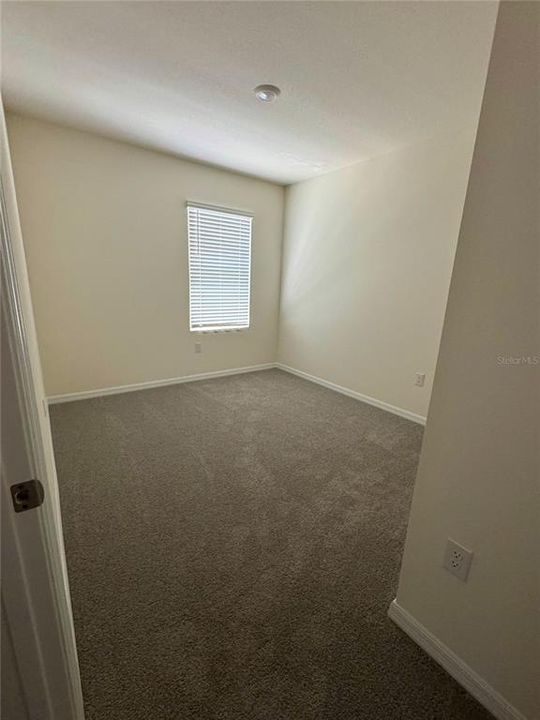 На продажу: $345,000 (4 спален, 2 ванн, 1665 Квадратных фут)