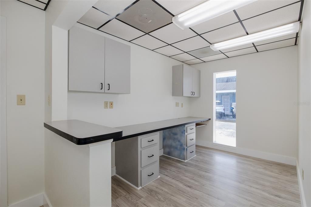 待售: $74,400 (0 贝兹, 0 浴室, 6144 平方英尺)