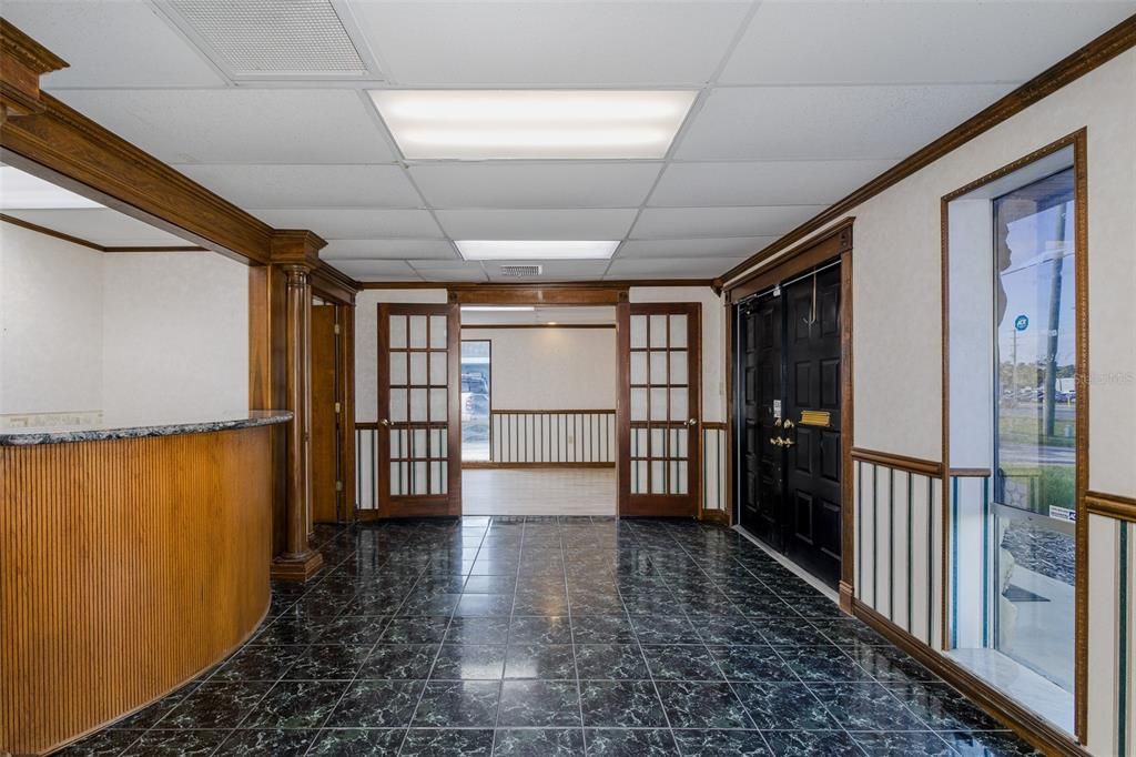 待售: $74,400 (0 贝兹, 0 浴室, 6144 平方英尺)