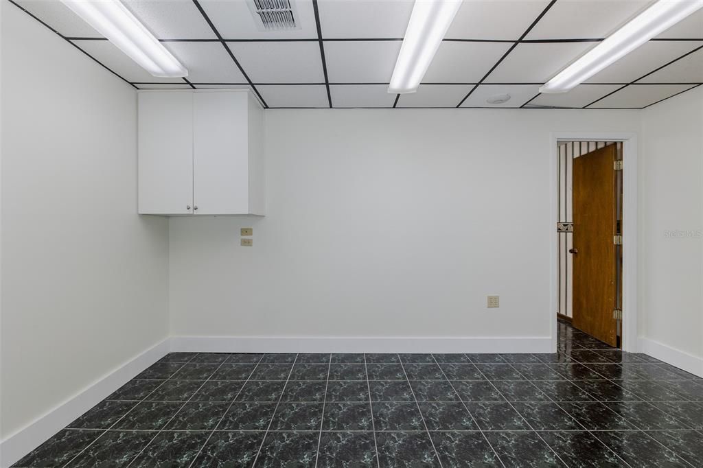 待售: $74,400 (0 贝兹, 0 浴室, 6144 平方英尺)