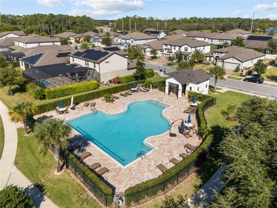 For Sale: $579,000 (4 beds, 3 baths, 2690 Square Feet)