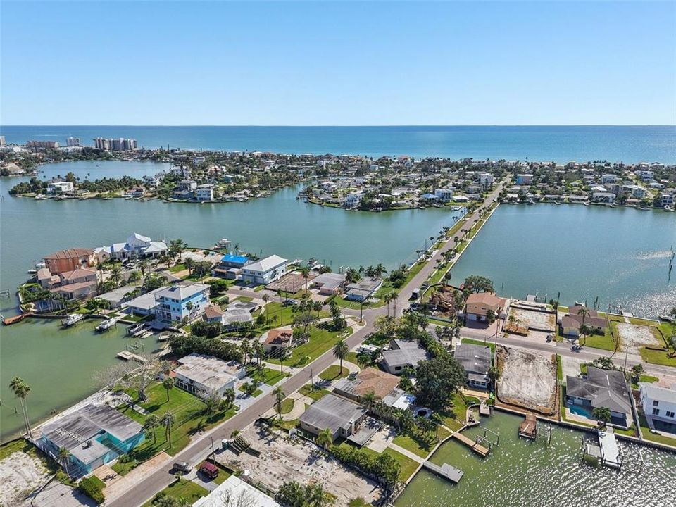 For Sale: $885,000 (4 beds, 2 baths, 2175 Square Feet)