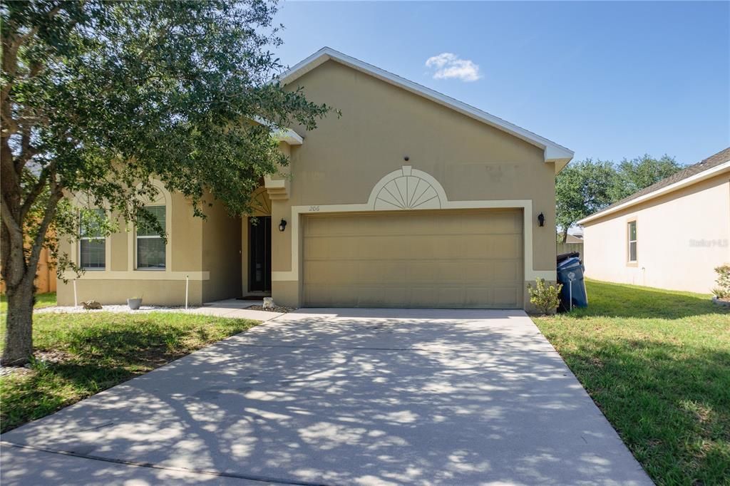 En Renta: $1,699 (3 camas, 2 baños, 1884 Pies cuadrados)