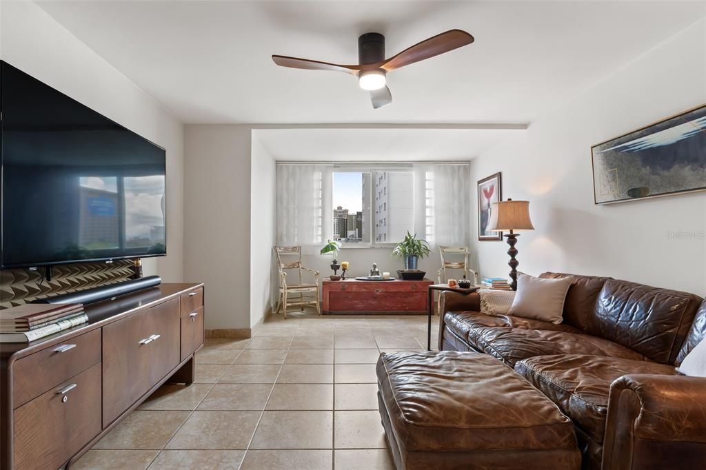 For Sale: $630,000 (3 beds, 2 baths, 1633 Square Feet)