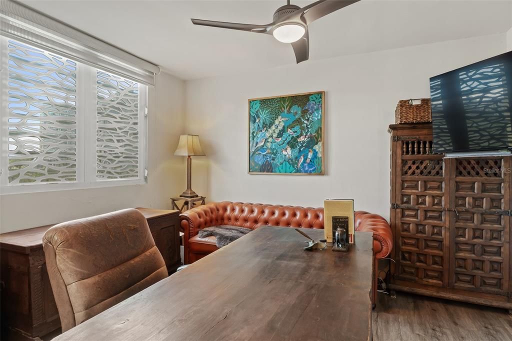 For Sale: $630,000 (3 beds, 2 baths, 1633 Square Feet)