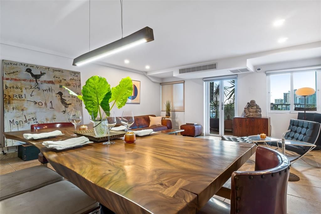 For Sale: $630,000 (3 beds, 2 baths, 1633 Square Feet)