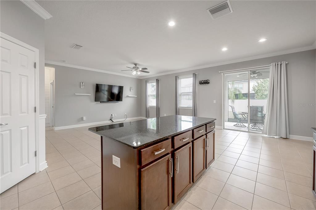 Active With Contract: $424,900 (4 beds, 3 baths, 2396 Square Feet)