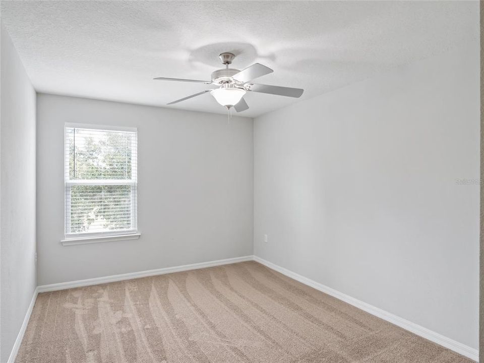 En Venta: $589,000 (3 camas, 3 baños, 2607 Pies cuadrados)