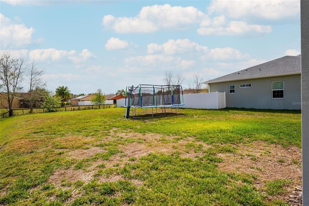 For Sale: $515,000 (4 beds, 2 baths, 2419 Square Feet)