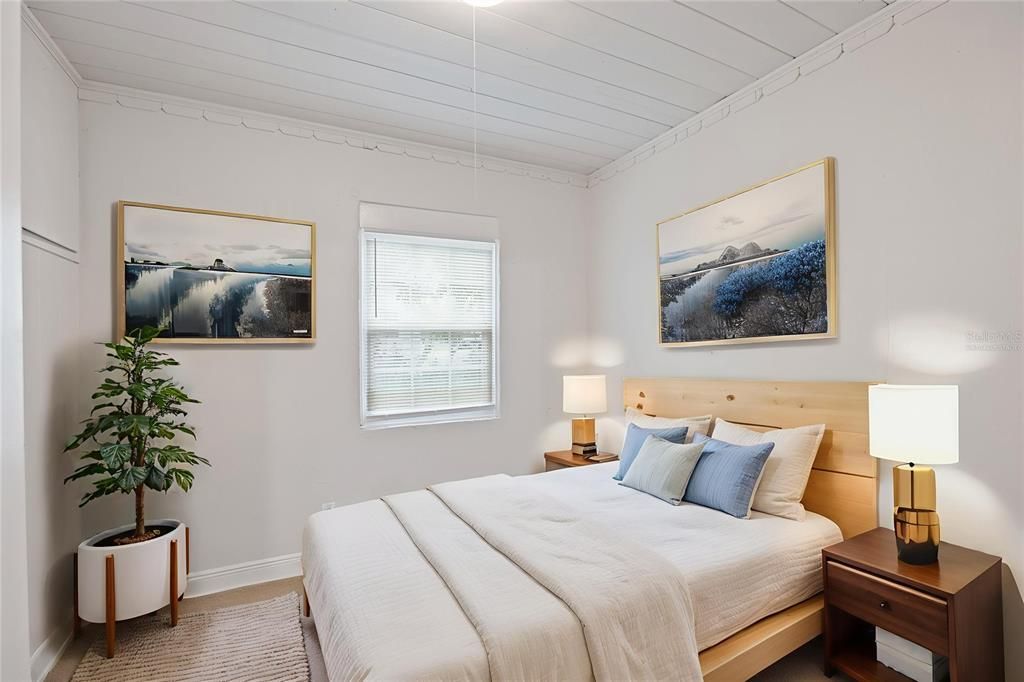 For Sale: $197,900 (3 beds, 2 baths, 934 Square Feet)