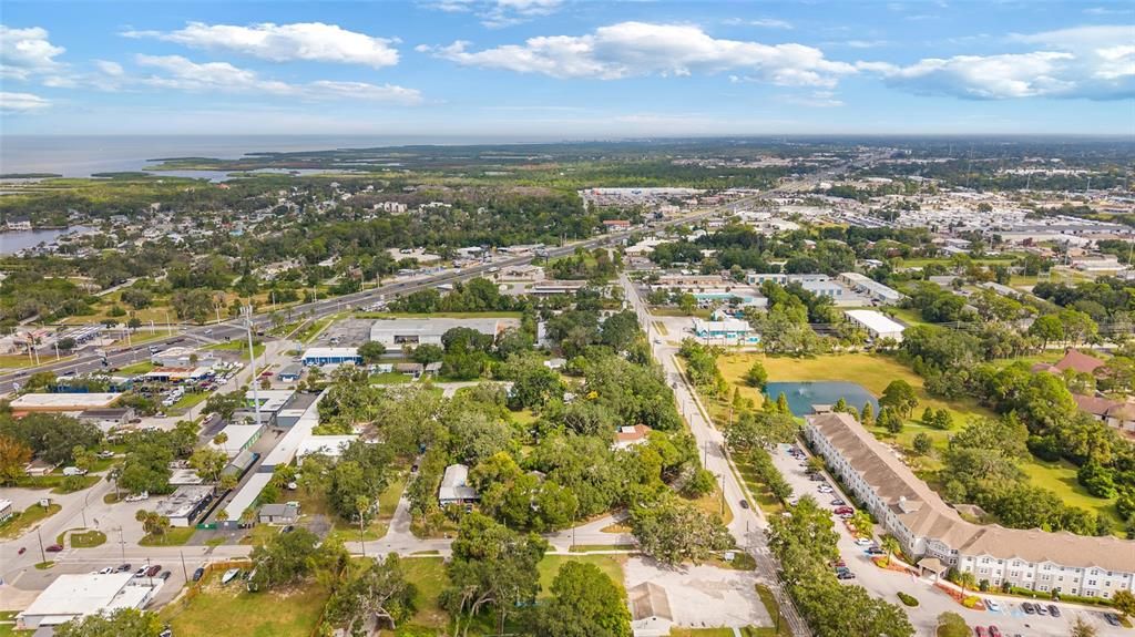 For Sale: $197,900 (3 beds, 2 baths, 934 Square Feet)