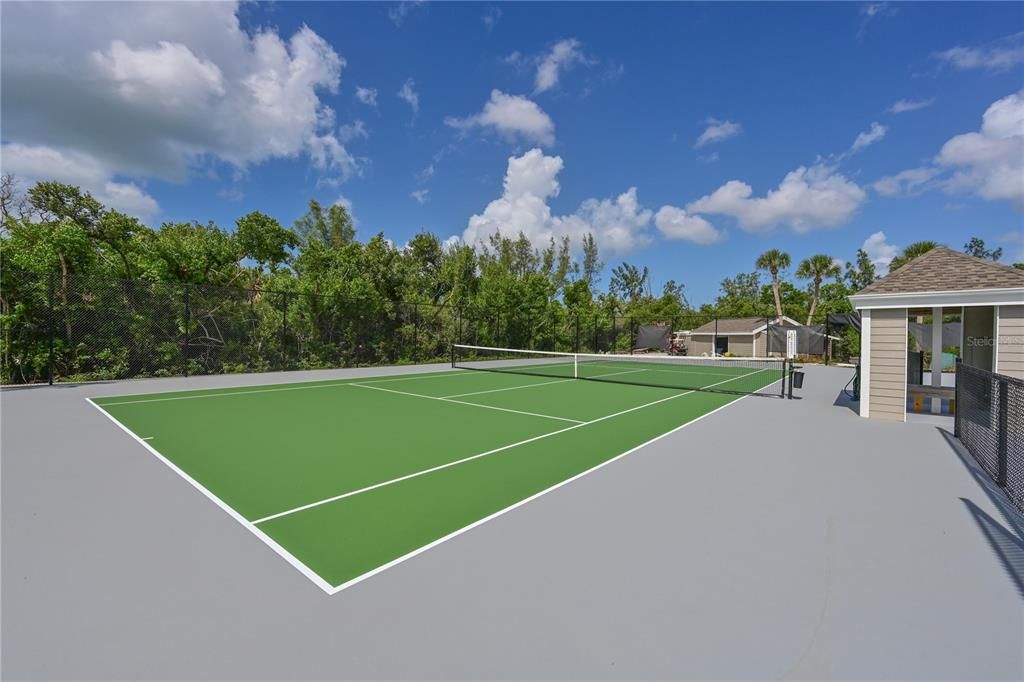 Active With Contract: $460,000 (2 beds, 2 baths, 1705 Square Feet)