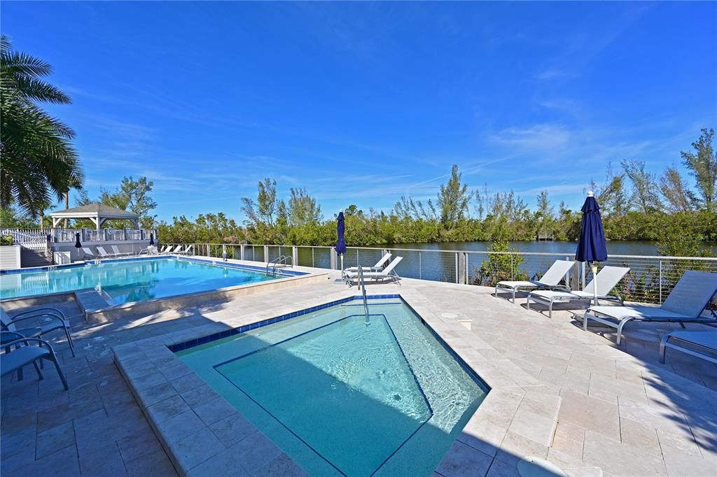 Active With Contract: $460,000 (2 beds, 2 baths, 1705 Square Feet)