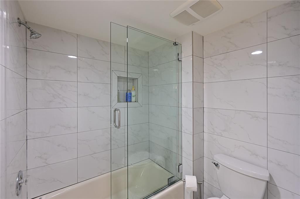 Active With Contract: $460,000 (2 beds, 2 baths, 1705 Square Feet)