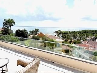 待售: $2,990,000 (3 贝兹, 2 浴室, 3800 平方英尺)