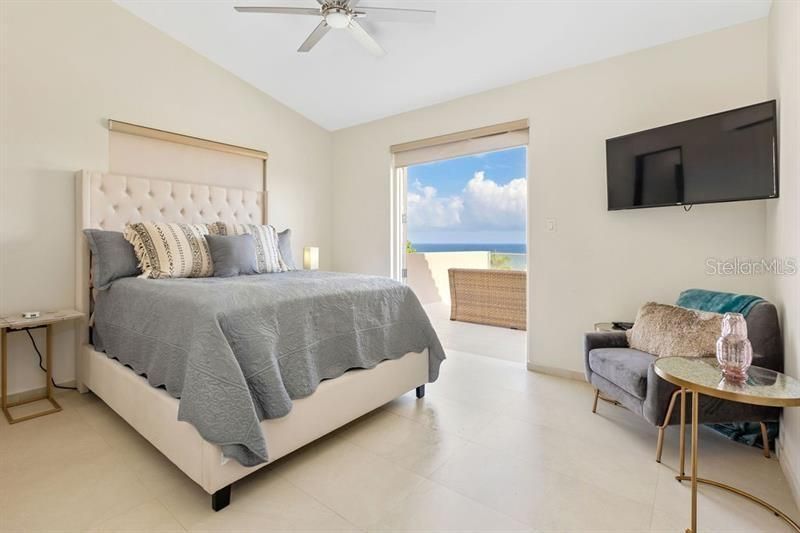 待售: $2,990,000 (3 贝兹, 2 浴室, 3800 平方英尺)