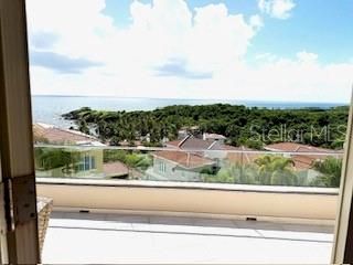 待售: $2,990,000 (3 贝兹, 2 浴室, 3800 平方英尺)