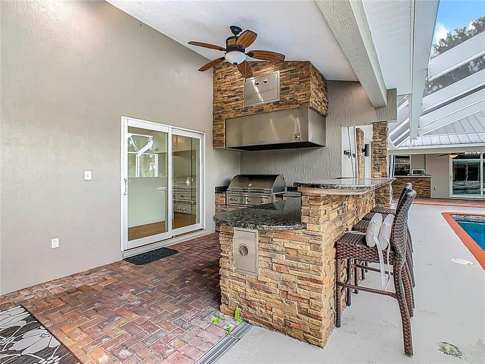 For Sale: $1,149,000 (5 beds, 4 baths, 4382 Square Feet)