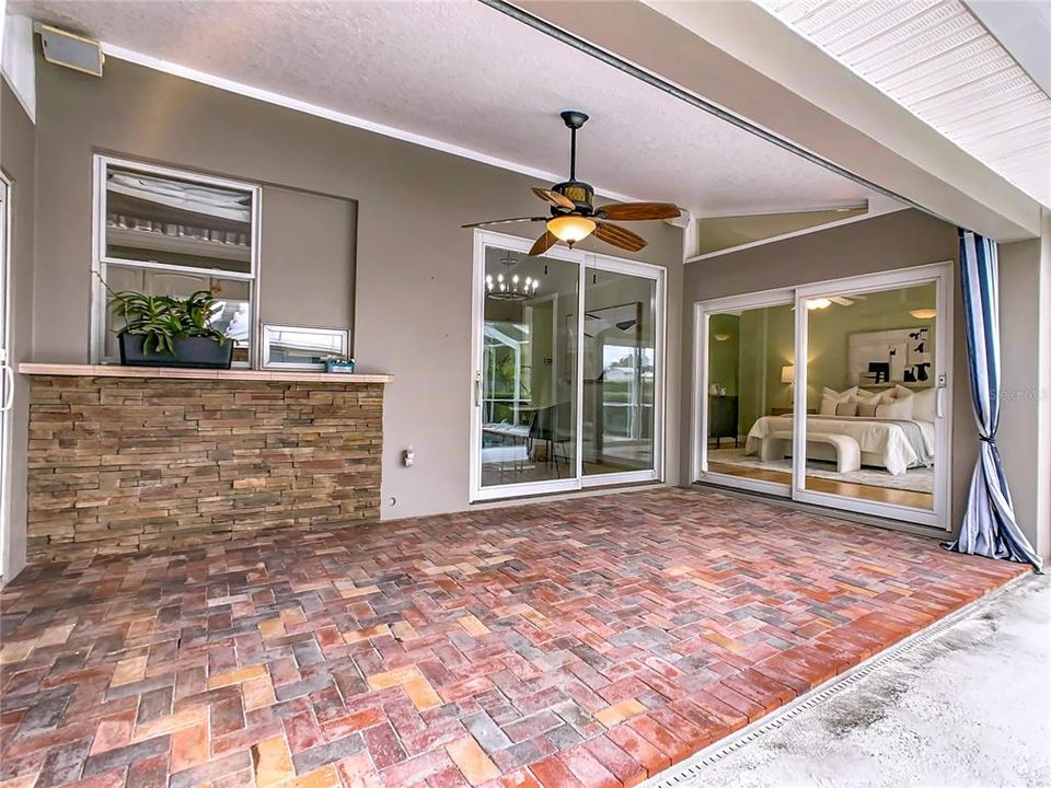 For Sale: $1,149,000 (5 beds, 4 baths, 4382 Square Feet)