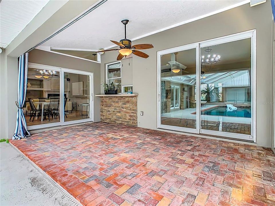 For Sale: $1,149,000 (5 beds, 4 baths, 4382 Square Feet)