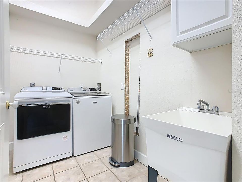 For Sale: $1,149,000 (5 beds, 4 baths, 4382 Square Feet)