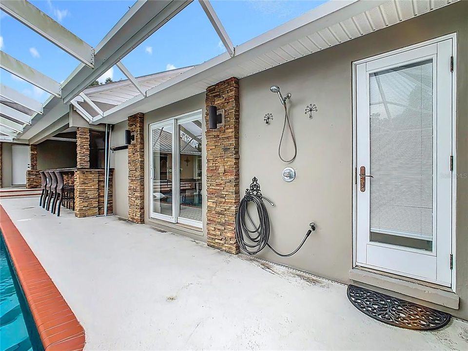 For Sale: $1,149,000 (5 beds, 4 baths, 4382 Square Feet)