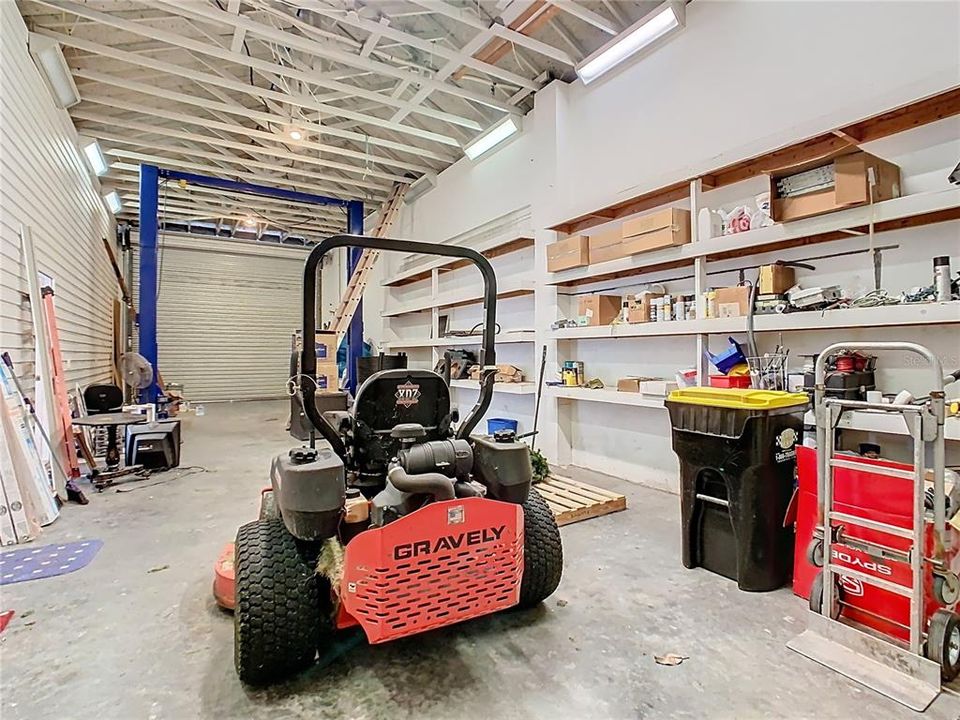 For Sale: $1,149,000 (5 beds, 4 baths, 4382 Square Feet)