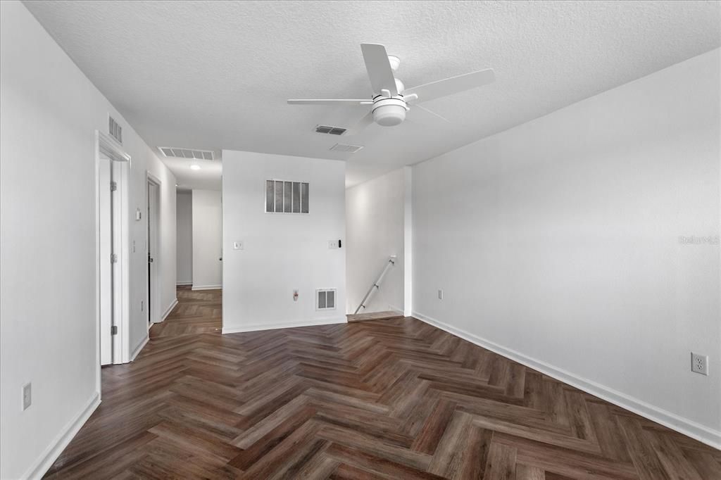 For Sale: $499,000 (4 beds, 3 baths, 2408 Square Feet)