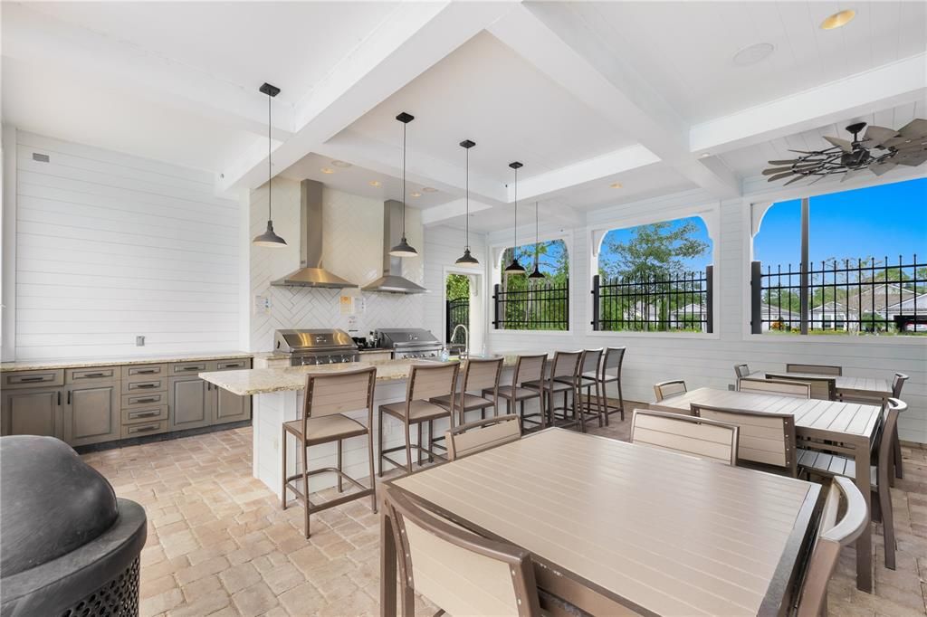 For Sale: $344,900 (4 beds, 2 baths, 1874 Square Feet)