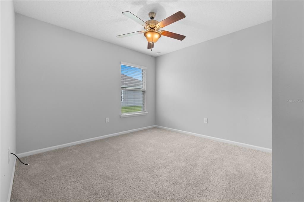 For Sale: $344,900 (4 beds, 2 baths, 1874 Square Feet)