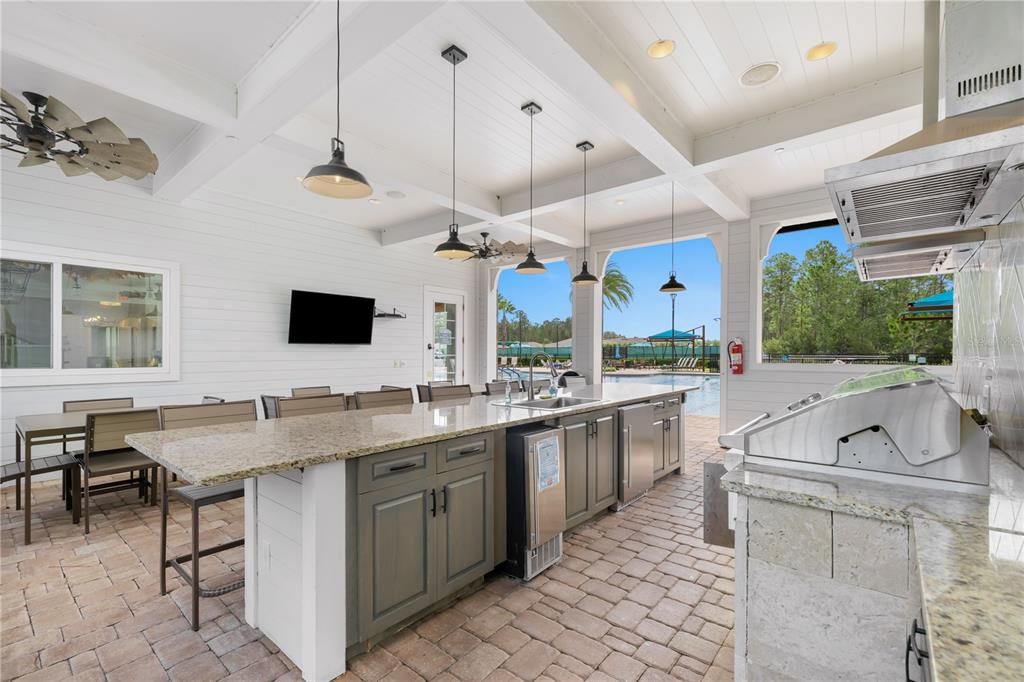 For Sale: $344,900 (4 beds, 2 baths, 1874 Square Feet)