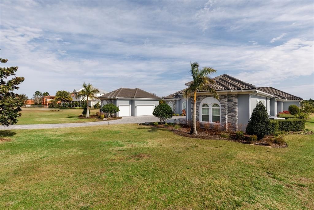 For Rent: $8,750 (4 beds, 5 baths, 4288 Square Feet)