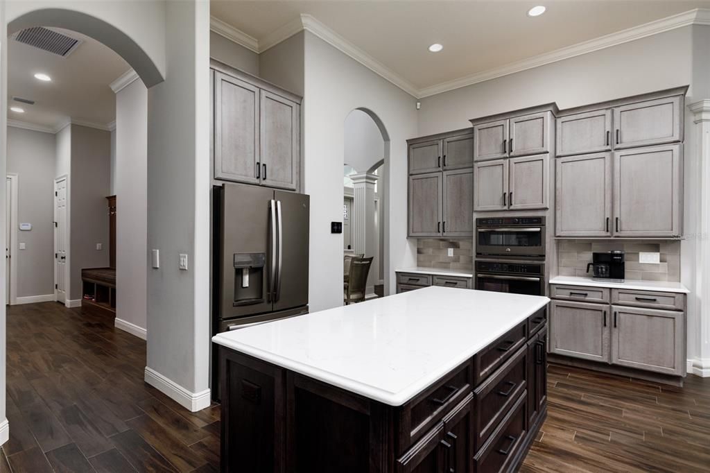 For Rent: $8,750 (4 beds, 5 baths, 4288 Square Feet)