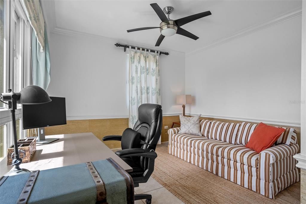 For Sale: $850,000 (3 beds, 3 baths, 1963 Square Feet)