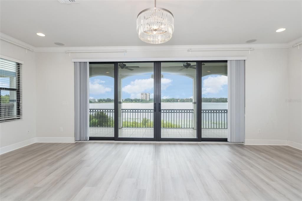 待售: $1,575,000 (6 贝兹, 6 浴室, 4252 平方英尺)