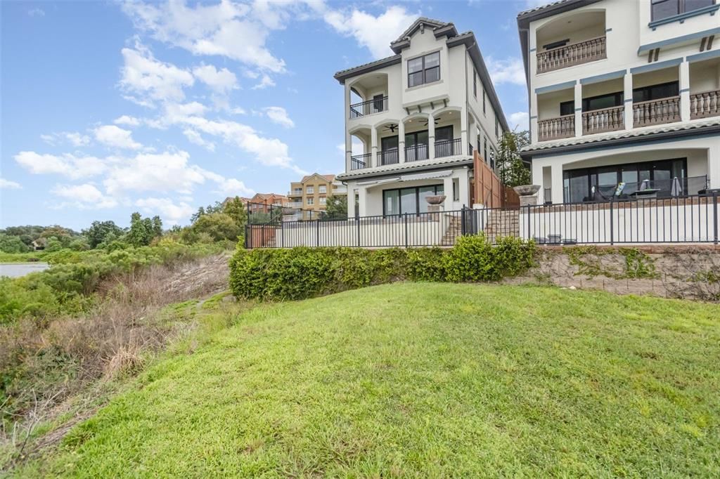 待售: $1,575,000 (6 贝兹, 6 浴室, 4252 平方英尺)