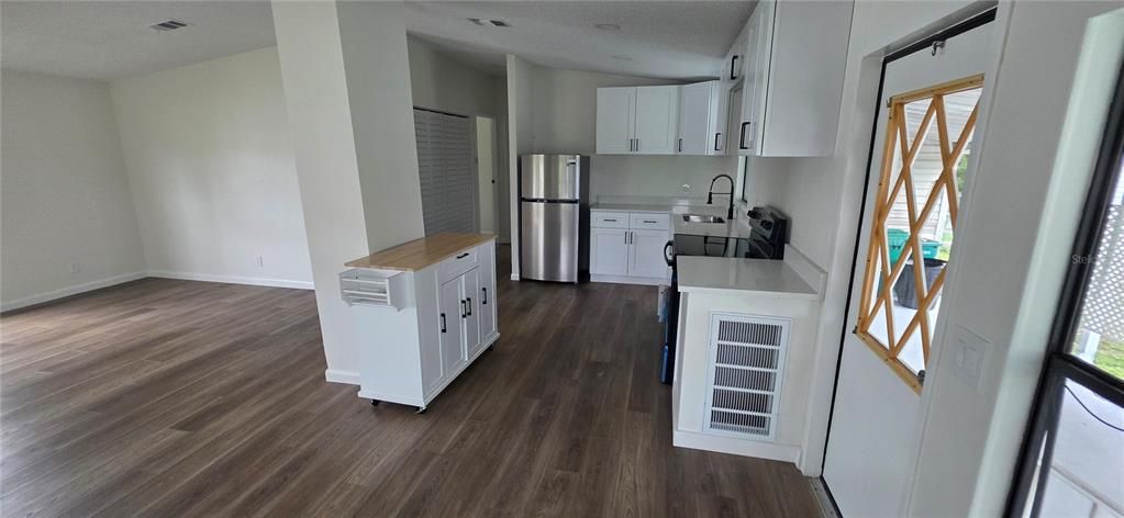 En Venta: $155,000 (2 camas, 2 baños, 1124 Pies cuadrados)