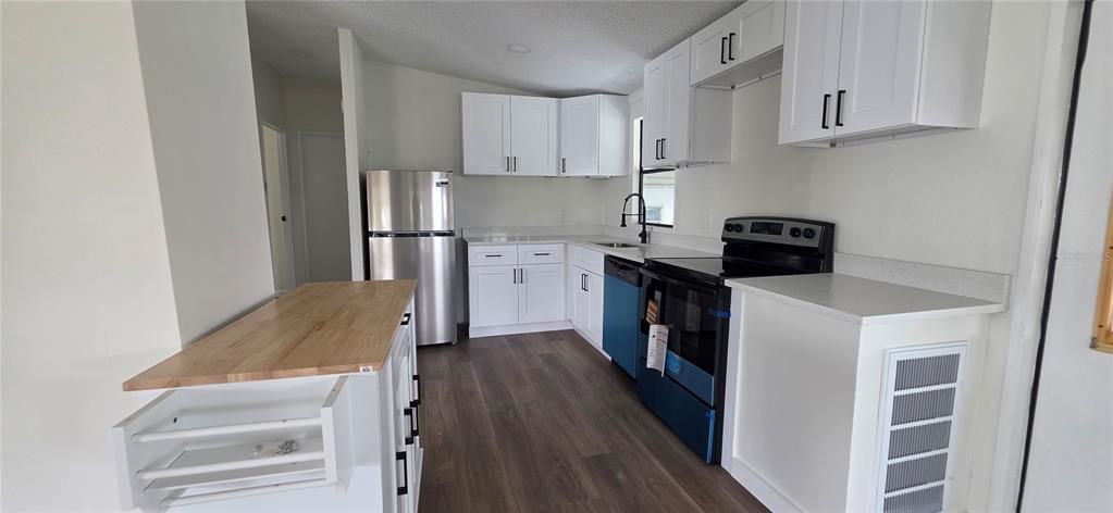 En Venta: $155,000 (2 camas, 2 baños, 1124 Pies cuadrados)